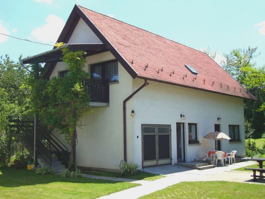 Gyongyvirag Vendeghaz Appartement Balatonboglár Kamer foto