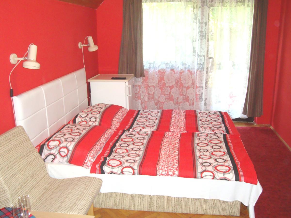 Gyongyvirag Vendeghaz Appartement Balatonboglár Buitenkant foto