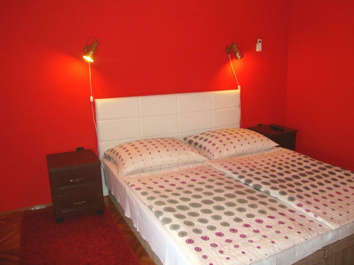 Gyongyvirag Vendeghaz Appartement Balatonboglár Buitenkant foto