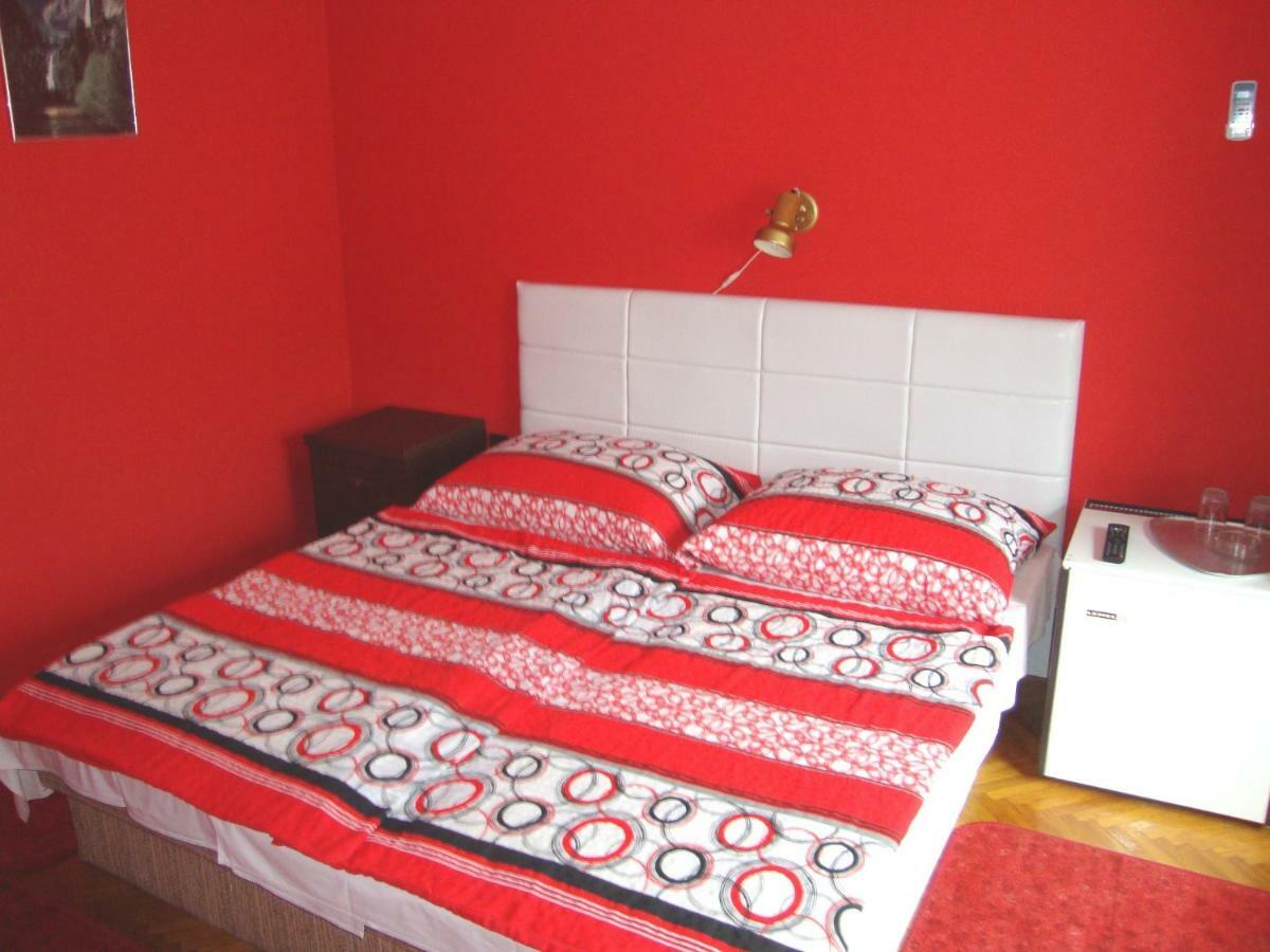Gyongyvirag Vendeghaz Appartement Balatonboglár Buitenkant foto